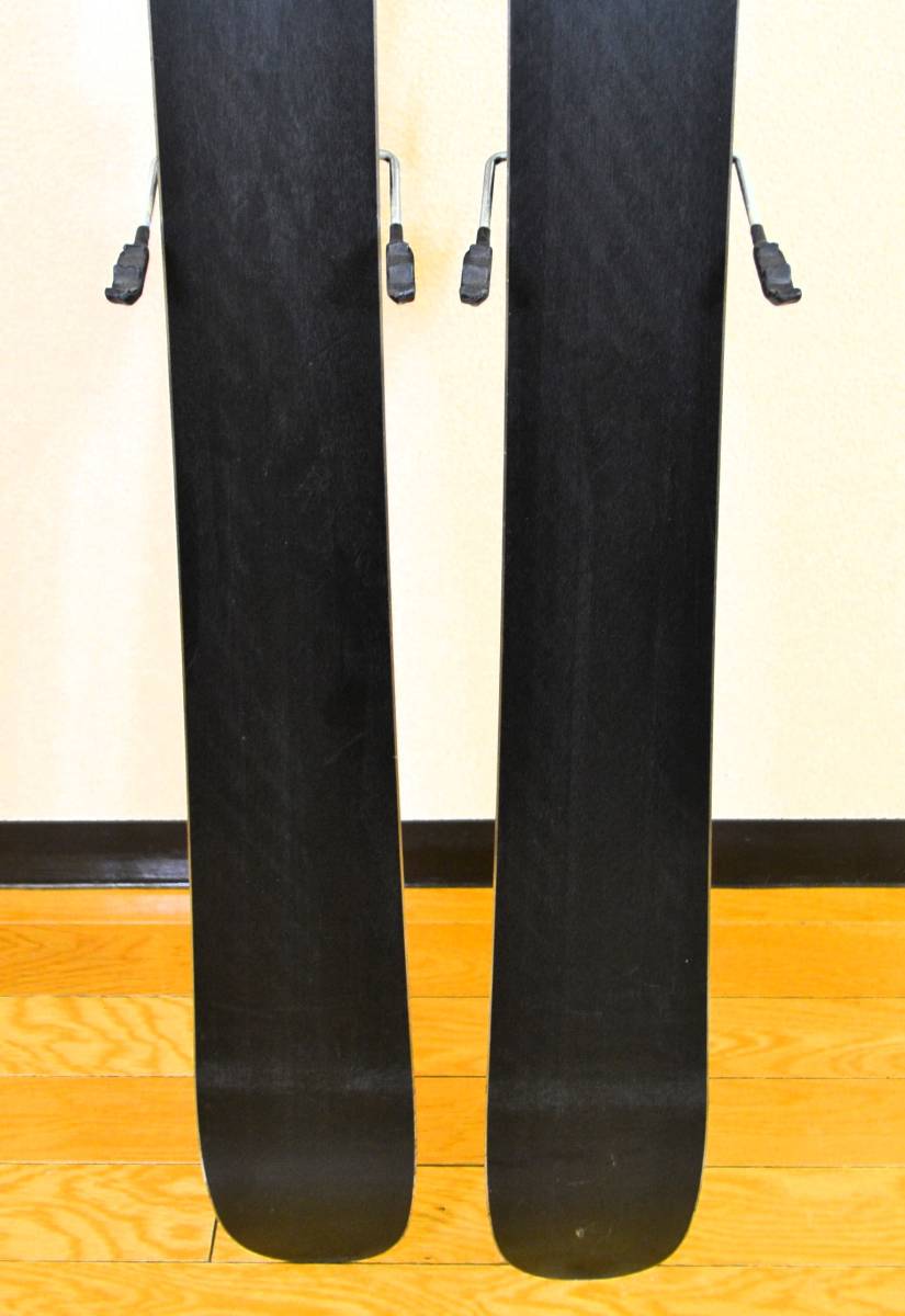 Bibian 比比昂- 165cm 100幅ARMADA TSTW MARKER GRIFFON 13 DEMO Bibian 比比昂- 165cm 100幅ARMADA TSTW MARKER GRIFFON 13 DEMO