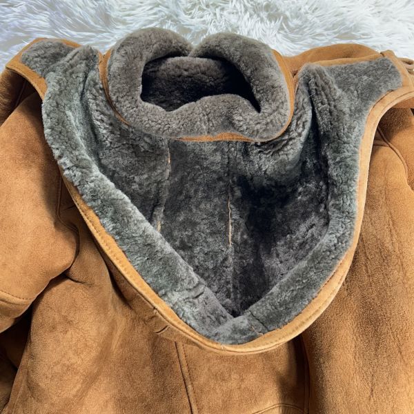 美品　シアリング【極上リアルムートン　くるみボタン　フード】SHEARLING ムートンコート　ムートンジャケット　キャメル　ボア_画像10