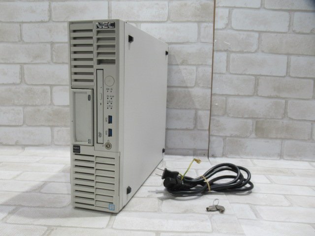 ▲12760 新TTPC 1172ｍ 保証有 NEC Express5800 T110i-S 【 Xeon E3-1260L v5 2.9GHz / 32.0GB / 300GB SAS 2.5インチ×4 / OS無 】鍵付
