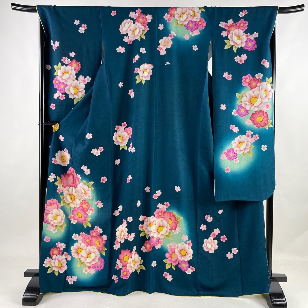 振袖 身丈168.5cm 裄丈68cm L 袷 桜 ラメ ぼかし 緑 正絹 名品 【中古】