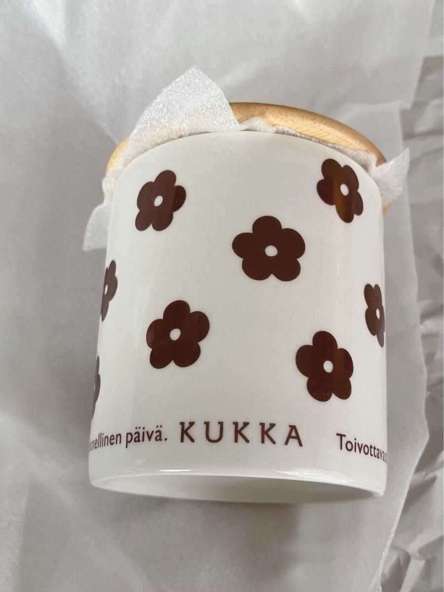 送料無料〉【新品】bjork ビヨルク KUKKA 花柄キャニスター 送料無料〉【新品】bjork ビヨルク KUKKA 花柄キャニスター