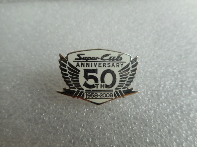 ホンダ スーパーカブ ピンズコレクション 50th ロゴ ホワイト_画像1