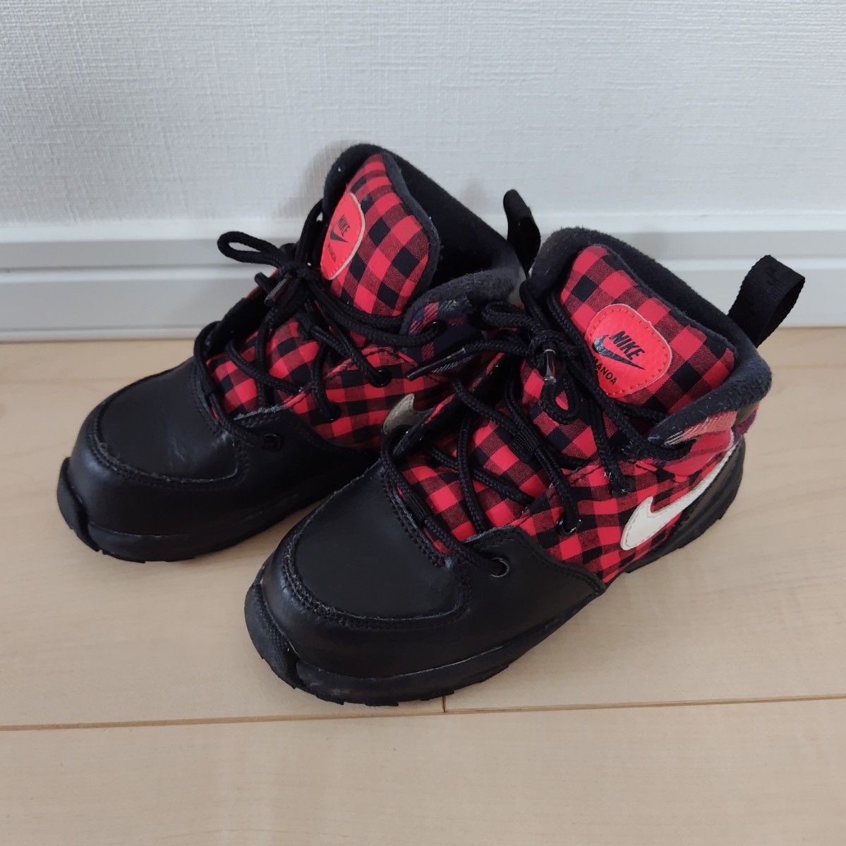 ナイキ　マノア　スニーカー　キッズ　NIKE MANOA SE