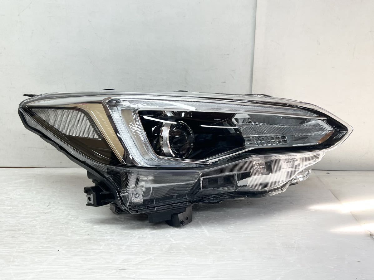 送料込 即決 インプレッサ/スポーツ/XV GK/GT 後期 純正 LED 右 送料込 即決 インプレッサ/スポーツ/XV GK/GT 後期 純正 LED 右