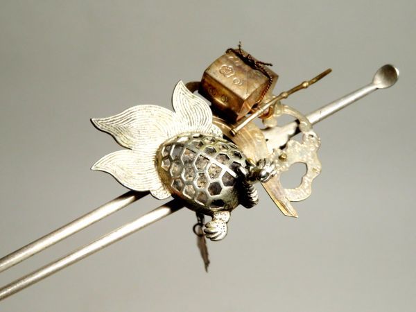 [7086] kimono small articles ( Meiji * Taisho * Showa era ) silver skill turtle engraving ornamental hairpin ( the first goods * purchase goods )