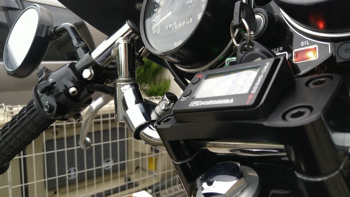 Kawasaki Z1Z2 メーターアップタイプヨシムラプログレス2ハンドルクランプケースブラックアルマイト GS GT FXCB400_借り取り付け例メーターアップ