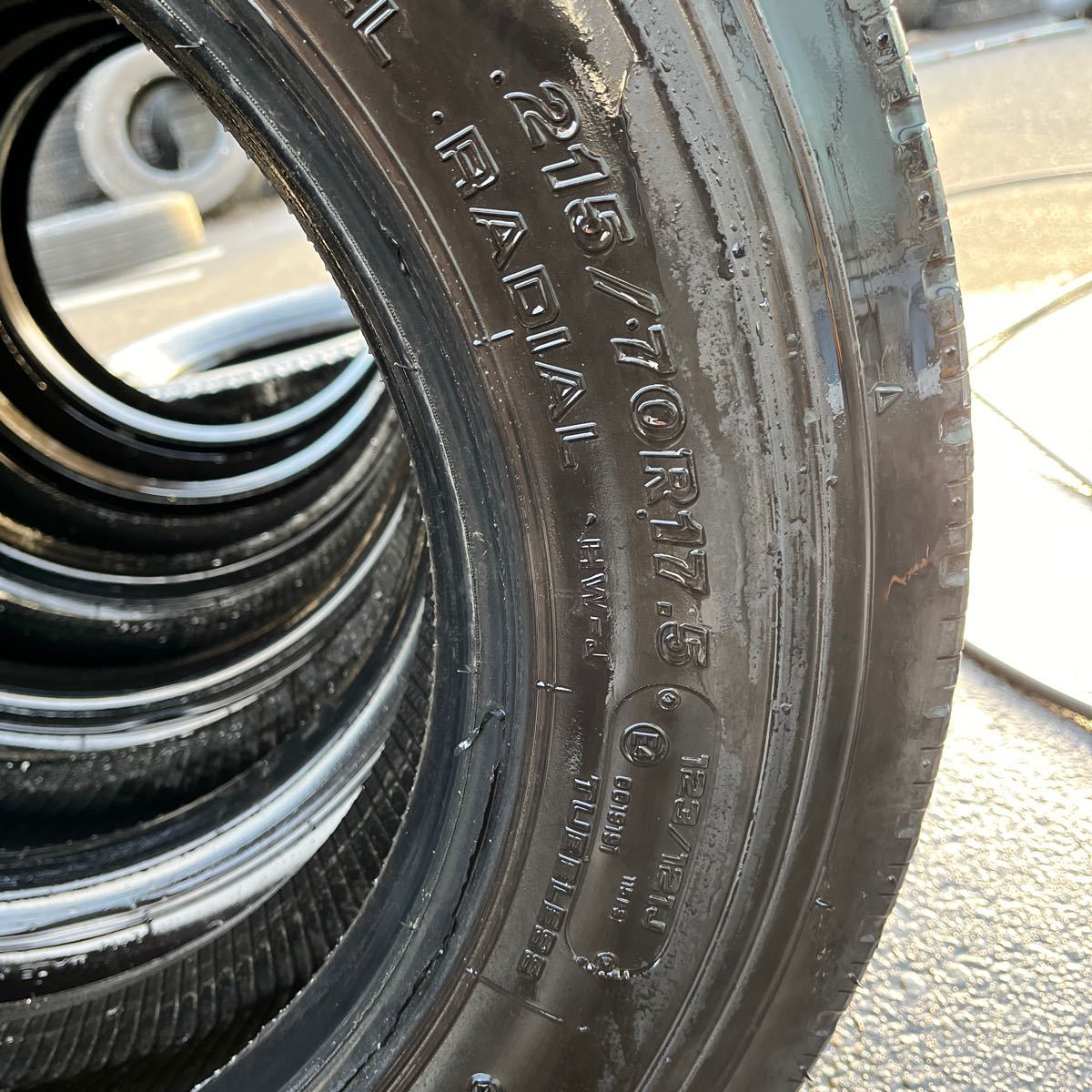 215/70R17.5 123/121J ヨコハマ 中古　 激安美品　6本セット：25000円_画像5