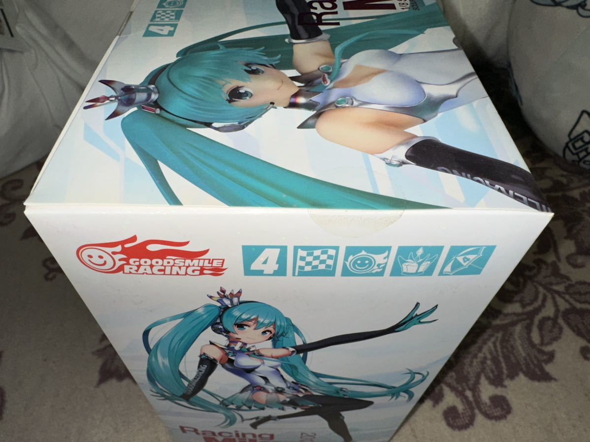 [未開封]グッドスマイルレーシング レーシングミク 2013 ver. 初音ミクGTプロジェクト 1/8 完成品 フィギュア_画像7