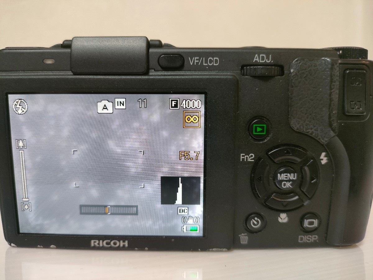 RICOH リコー デジタルカメラ GX200_画像3