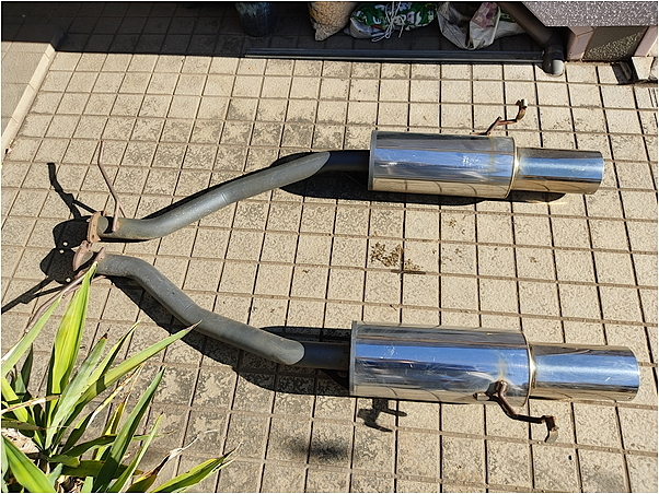 JZS147 アリスト２JZターボ用 JASMA認定 HKS Hi-POWER MUFFLER 出口115パイ 2本出しマフラー 当時物 1円スタート_画像1