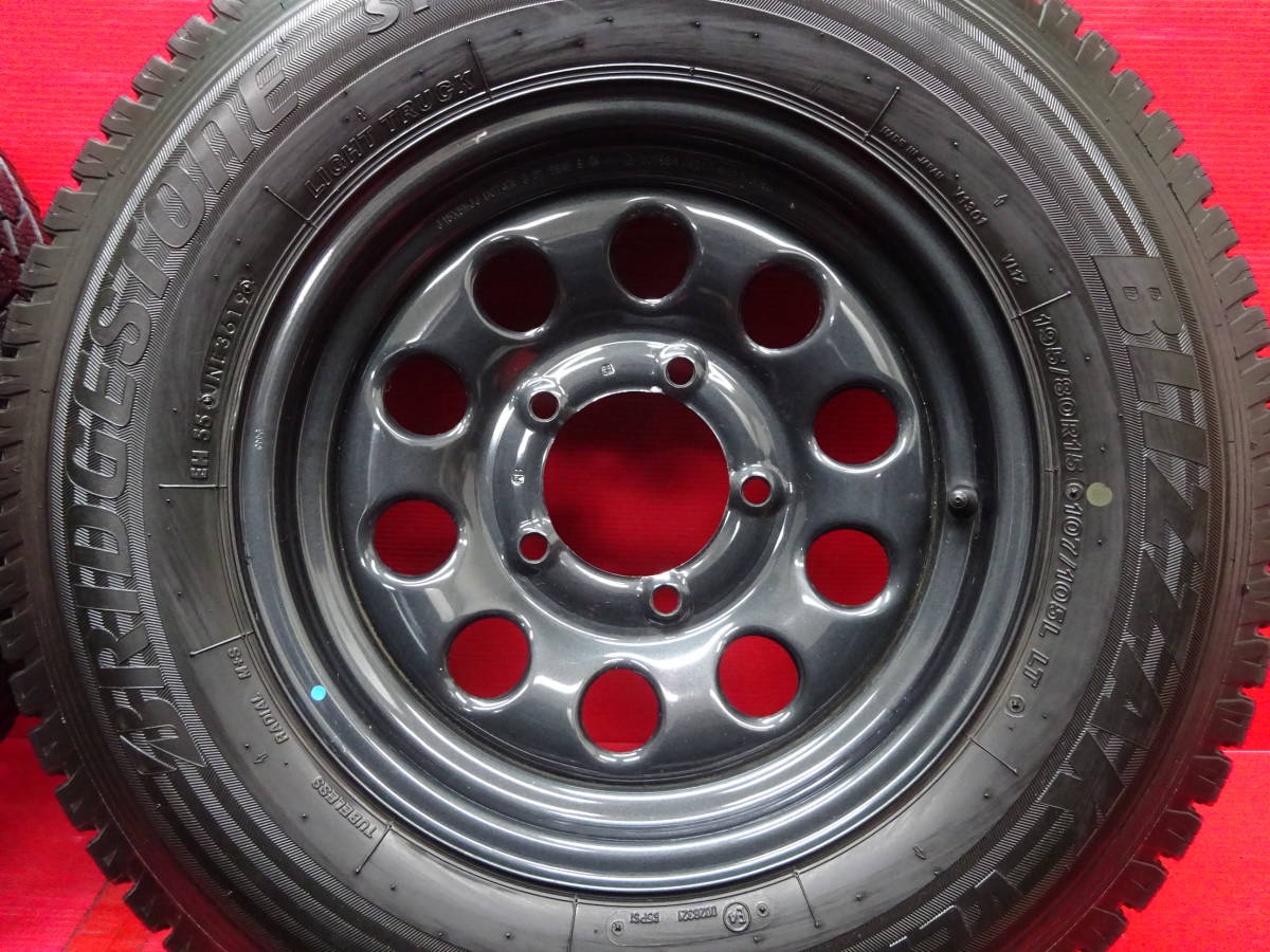 スズキ ジムニーシエラ純正15インチホイール 4本 5.5J 5H 139.7 BS BLIZZAK VL1 195/80R15 107/105L LT スタッドレスタイヤ SUZUKI JIMNY_画像5