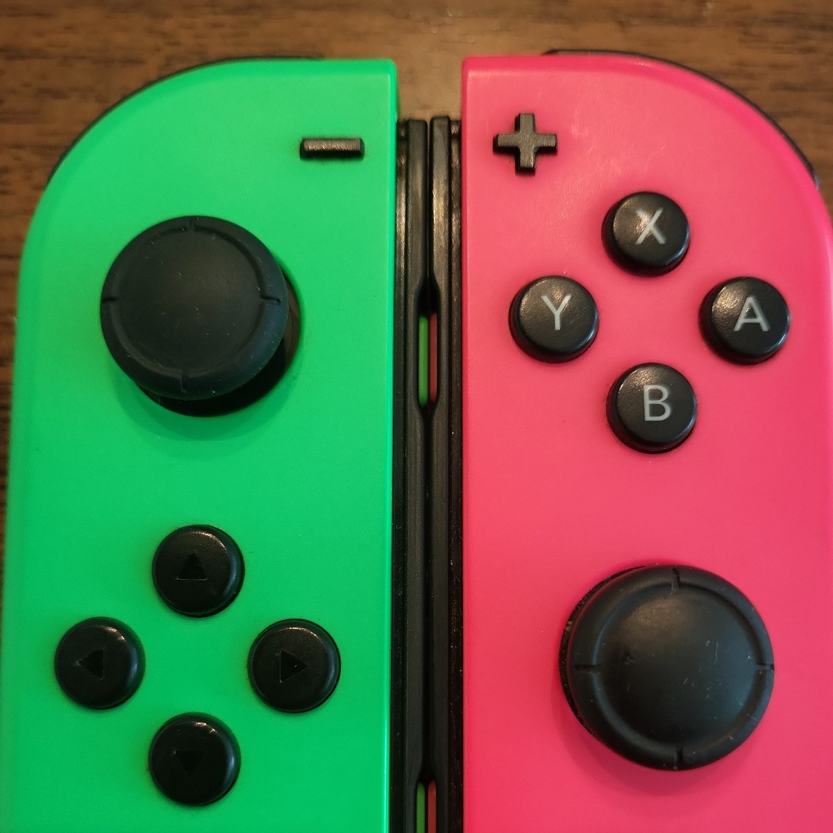 Nintendo Switch　ジョイコン　動作確認済　(L)ネオングリーン/(R)ネオンピンク