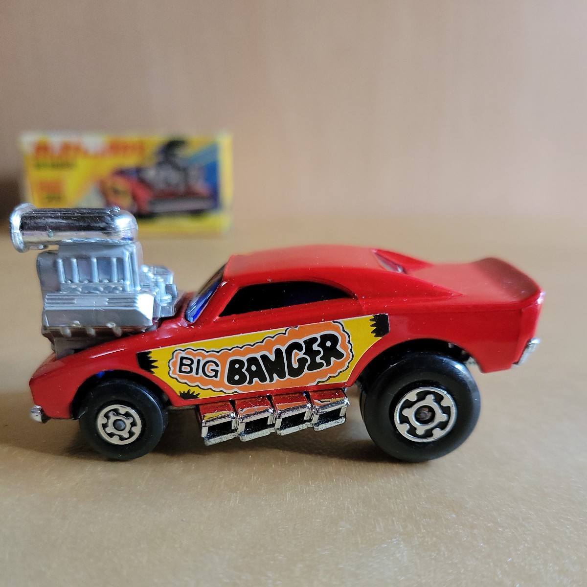 イギリス マッチボックス（matchbox） superfast BIG BANGER NEW26 No.26 1972_画像3