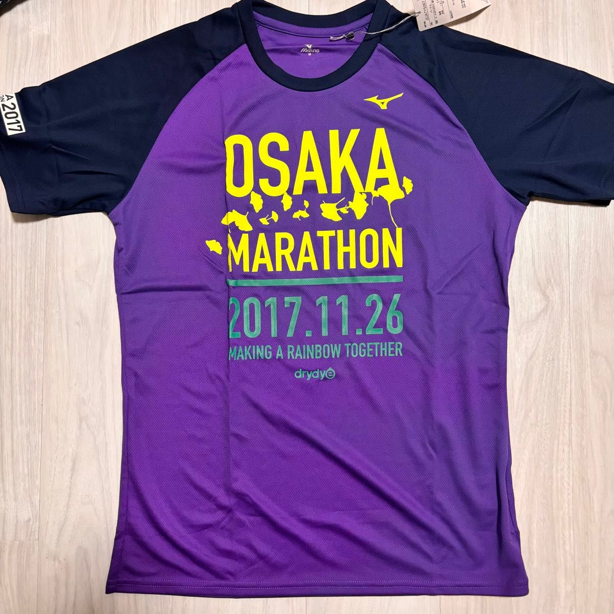 【新品】MIZUNO　2017年　大阪マラソンTシャツ　M タグ付き