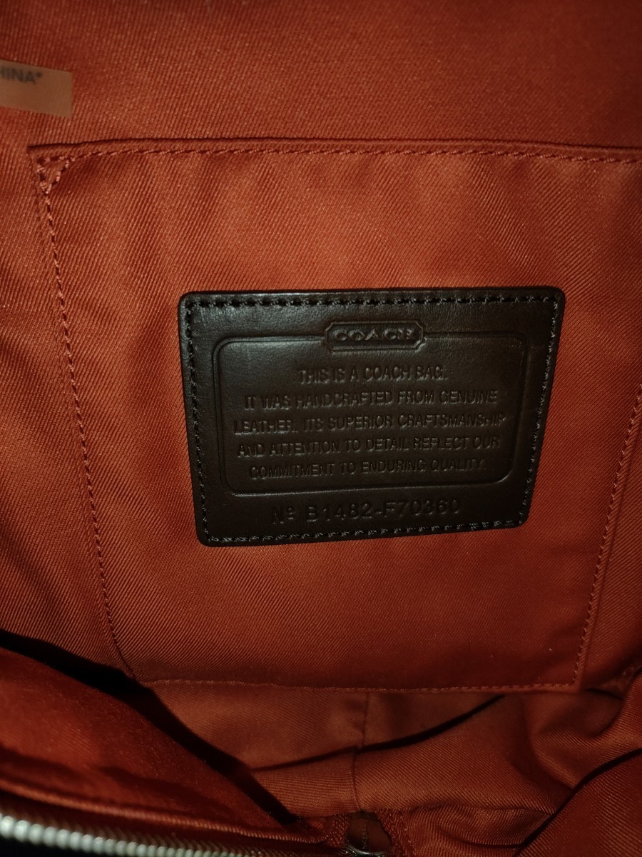 送料無料 超美品 COACH コーチ メンズ ボディバッグ トンプソン レザー スリングパック F70360 オレンジ _画像9