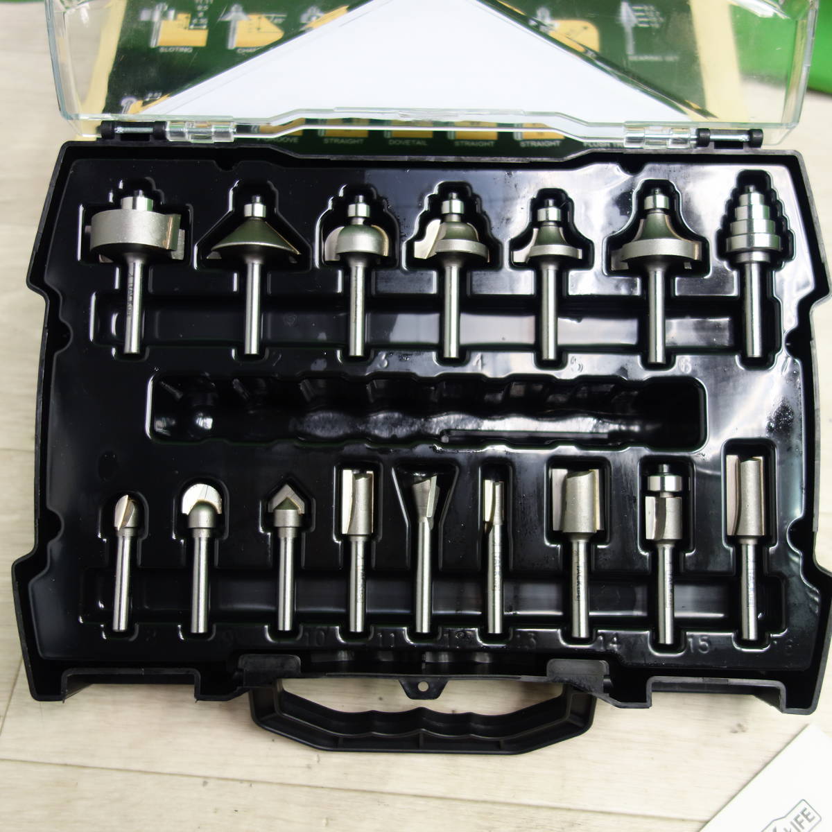 [送料無料] ほぼ未使用！美品！セット☆TACKLIFE トリマー ビット セット 6mm軸 ARB04C 19PCS Router Bit Set 工具 パーツ☆の画像5