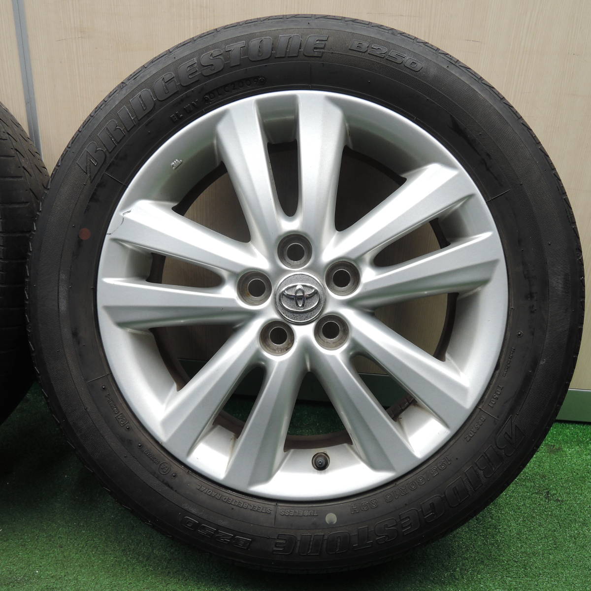 *送料無料*4本価格★トヨタ 20系 ウィッシュ 純正 195/60R16 ブリヂストン B250 16インチ PCD100/4H★4012301NJノ_画像2