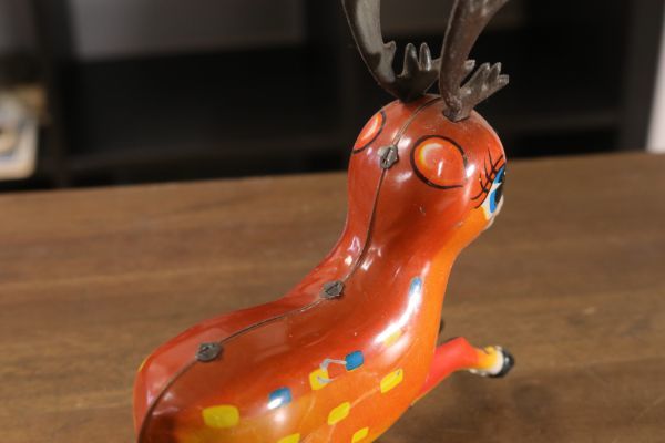 ☆中国玩具 鹿 ブリキ おもちゃ バンビ ゼンマイ式 中国製造 レトロ ビンテージ 置物 ディスプレイ Ja2902_画像7