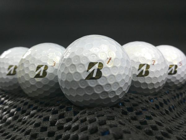 [A0H-11C] BRIDGESTONE TOUR B X Bマーク 2018年モデル パールホワイト 30球 ブリヂストン ロストボール_画像1