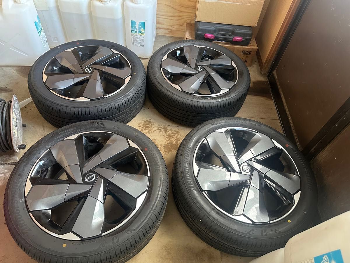 日産 ノートオーラ 純正ホイール タイヤ|Yahoo!フリマ(旧 日産 ノートオーラ 純正ホイール タイヤ|Yahoo!フリマ(旧
