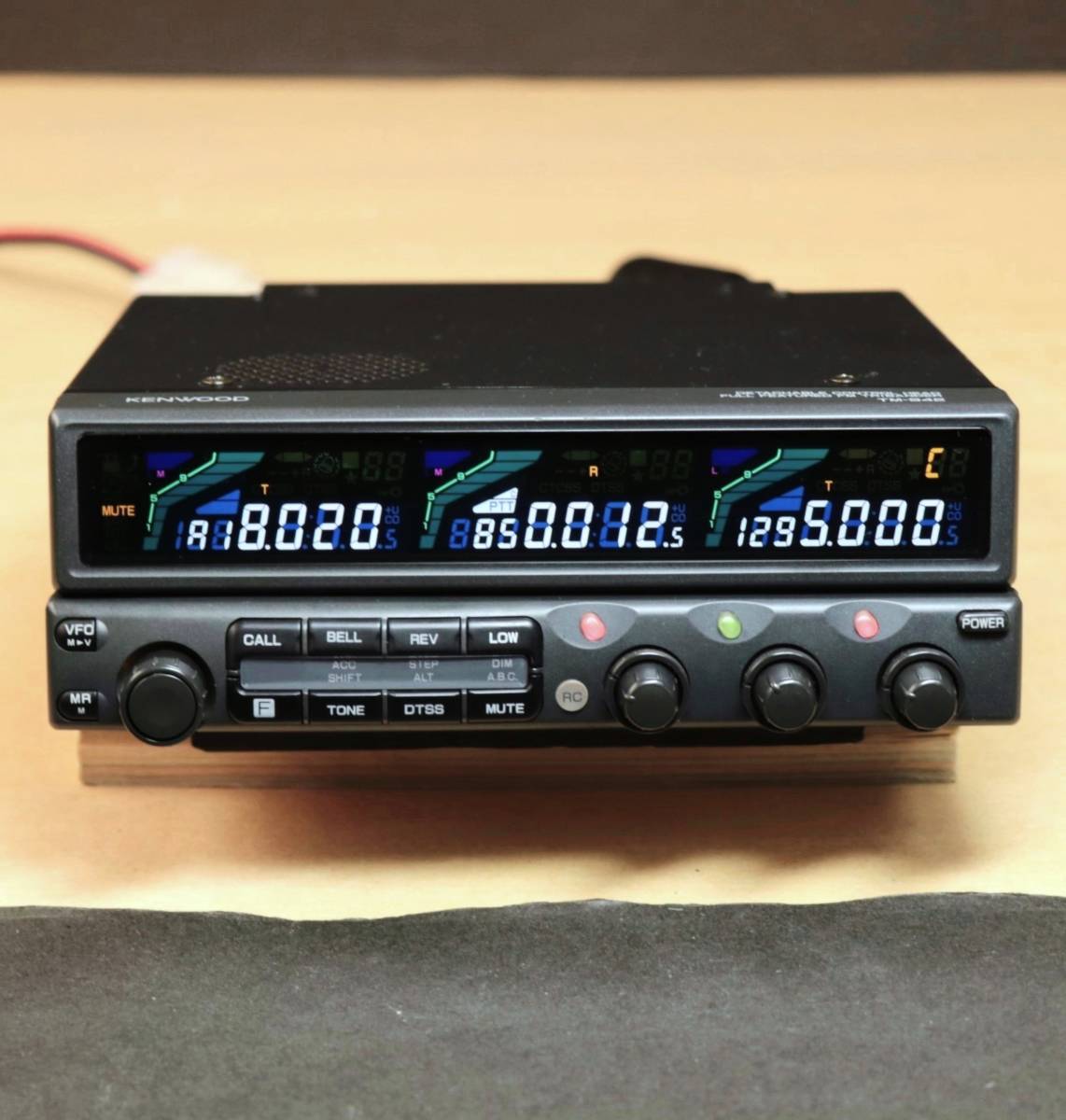 KENWOOD ケンウッド TM-942 ハイパワー仕様 ３バンド 白色 LED換装済（検索：TM-842 TM-742 TM-941 TM-841）_ワイド受信化対応、一部エアーバンド可