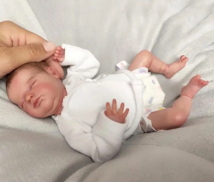 リボーンドール　赤ちゃん人形　リアル赤ちゃん　ベビー　未熟児モデル　12インチ　フルセット　かわいい赤ちゃん　幼児_画像3