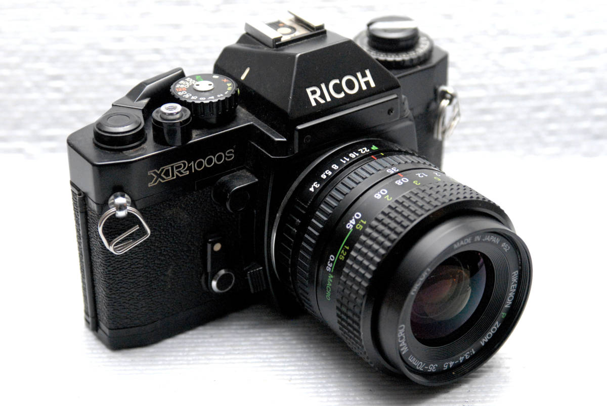 RICOH リコー製 Kマウント専用 昔の高級一眼レフカメラ XR-1000ボディ+（35-70mmレンズ付） 希少品_画像1