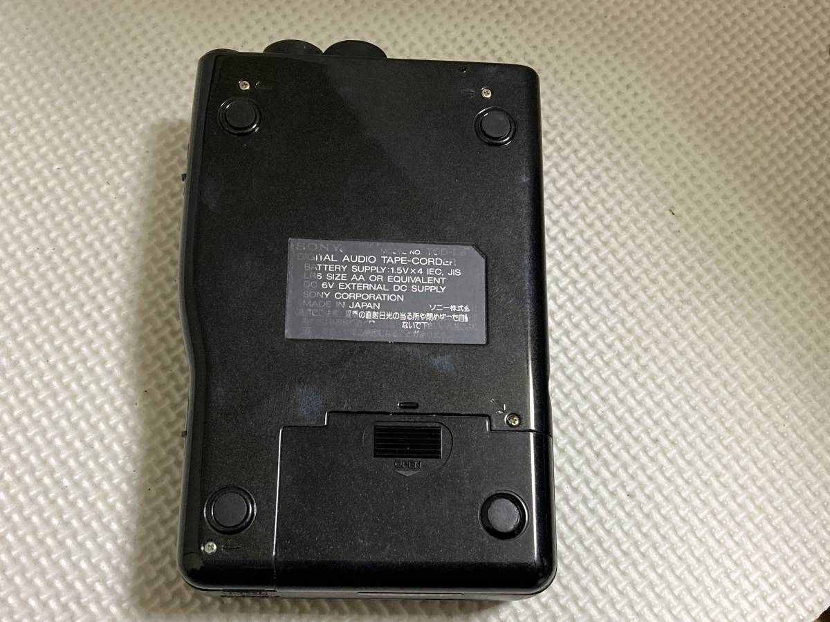 SONY ソニー ウォークマン TCD-D8 DAT カセットテープ レコーダー/ECM-Z60 エレクトレットコンデンサーマイクロホン セット_画像4