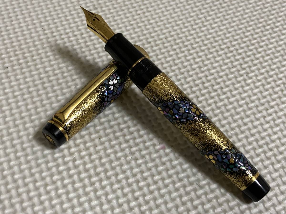 SAILOR セーラー 万年筆 内閣総理大臣特別慰労品 蒔絵万年筆 21K SAILOR セーラー 万年筆 内閣総理大臣特別慰労品 蒔絵万年筆 21K