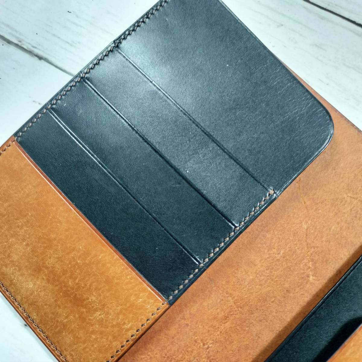 RiDo LeatherWorks【プエブロ&栃木レザー】A6サイズの手帳カバー　フルオプション★コニャック×ブラック　ノートカバー　文庫本　お薬手帳_画像6