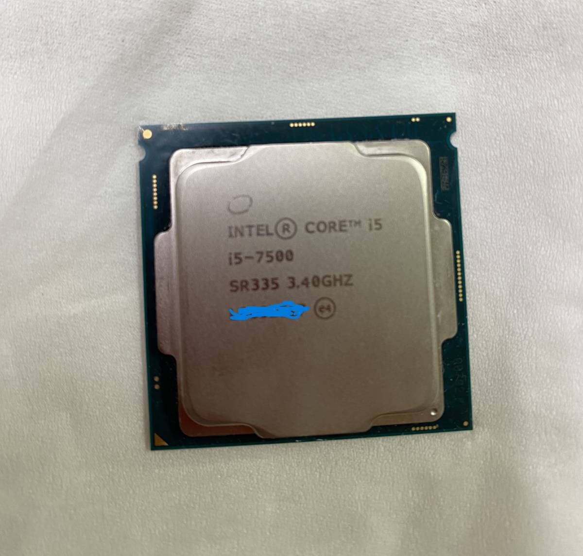 CPU Intel Core i5-10400 CPU 2.9GHz 성능도 가격도 애매한. 인텔 코어 i5-10400 - 리뷰 / 사용기