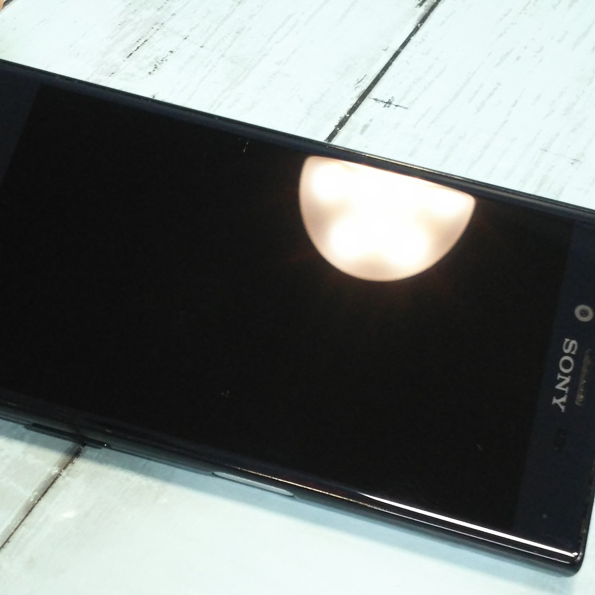 docomo Xperia X Compact SO-02J Universe Black 本体 白ロム [訳あり] SIMロック解除済み SIMフリー 232276_画像4