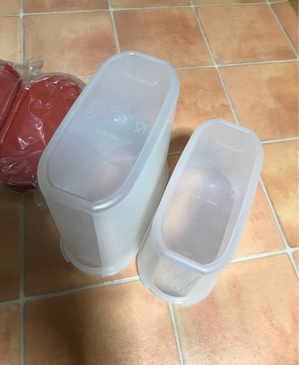 新品　未使用　タッパーウェア　ハンディボール　小　4個　MMだ円　2個　♯2 ♯3 tupperware 保存容器 蓋付き 