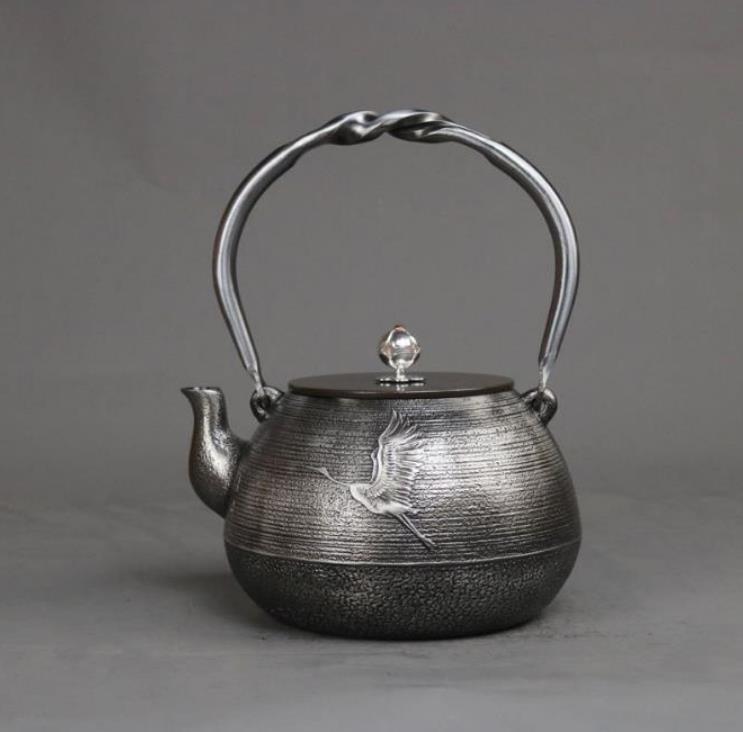 高品質◆鉄瓶◆ 急須を入れる 砂鉄製ティーポット純粋な手水を沸かして茶を煮る茶具 鉄瓶 未使用_画像1
