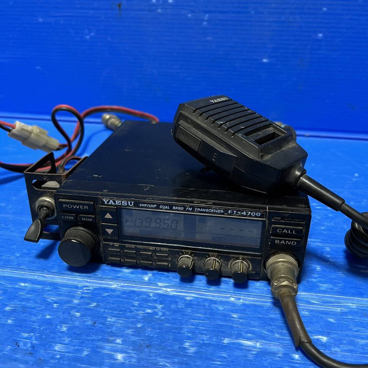 YAESU 無線機 トランシーバー FT-4700アマチュア無線_画像2