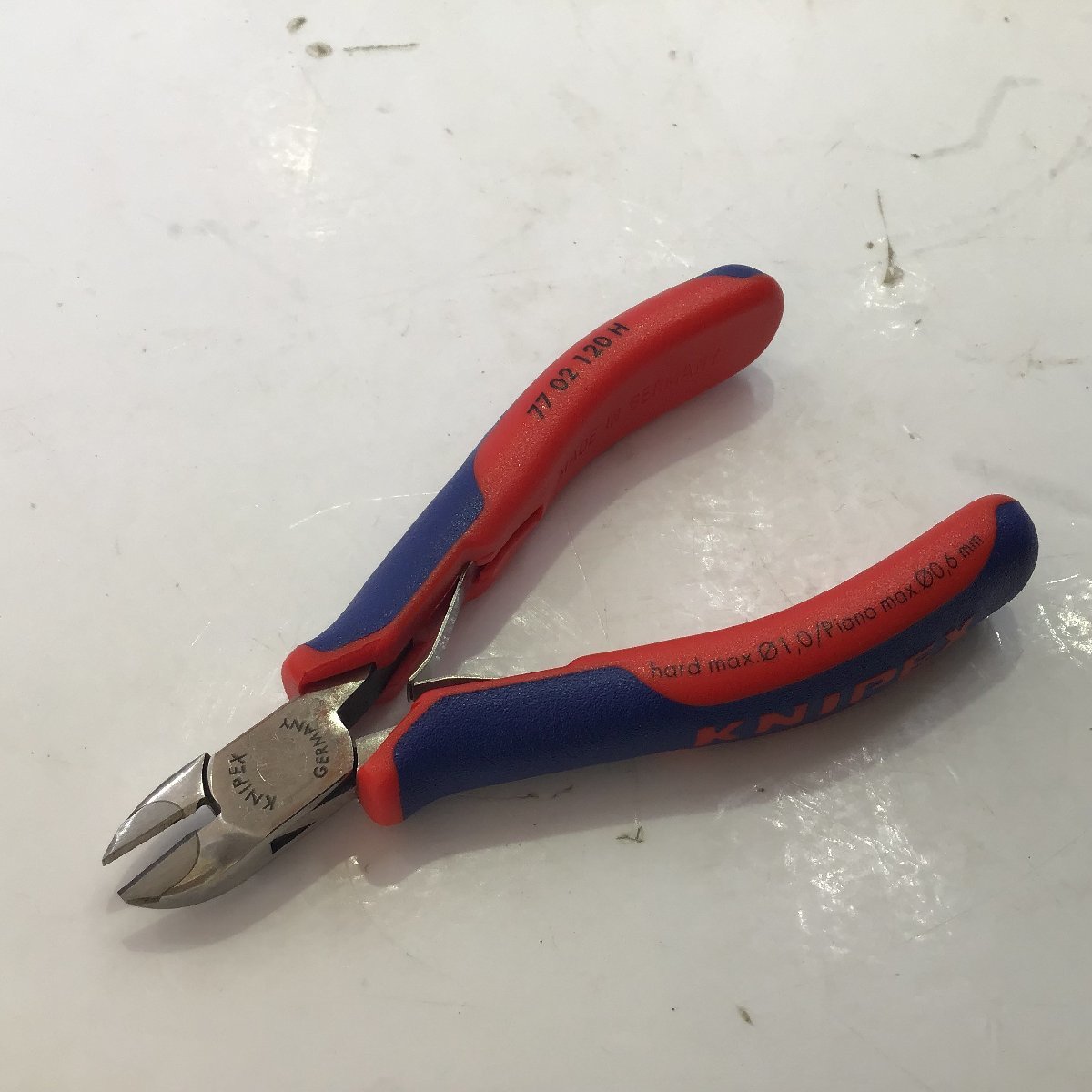 【未使用品】▼クニペックス(KNIPEX) 超硬刃エレクトロニクスニッパー 7702-120H_画像2