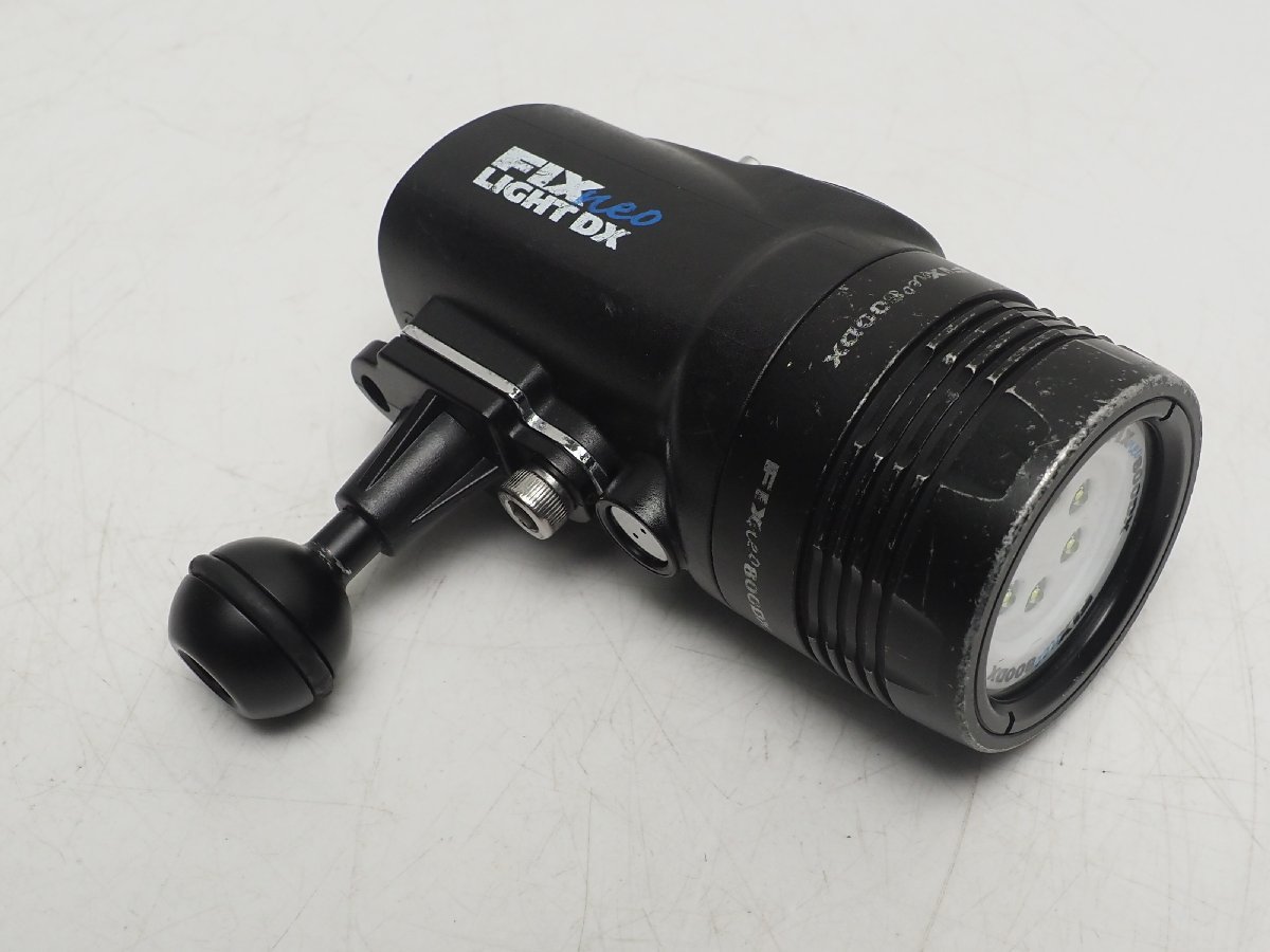 USED Fisheye フィッシュアイ FIX NEO 800DX 水中LEDライト 800ルーメン 充電器付 動作確認済 水中ライト [3FQ-56983]_画像1