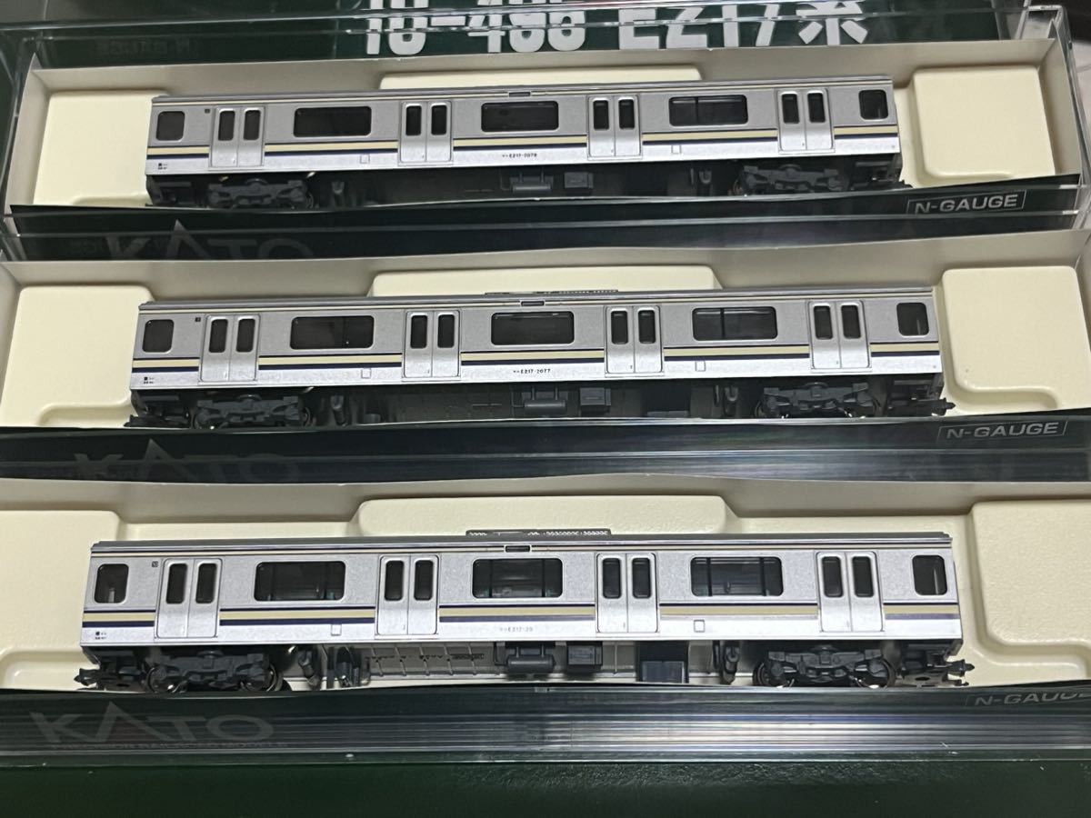 KATO E217系 11両編成 (横須賀線・総武線) 床下新仕様2007年 KATO E217系 11両編成 (横須賀線・総武線) 床下新仕様2007年