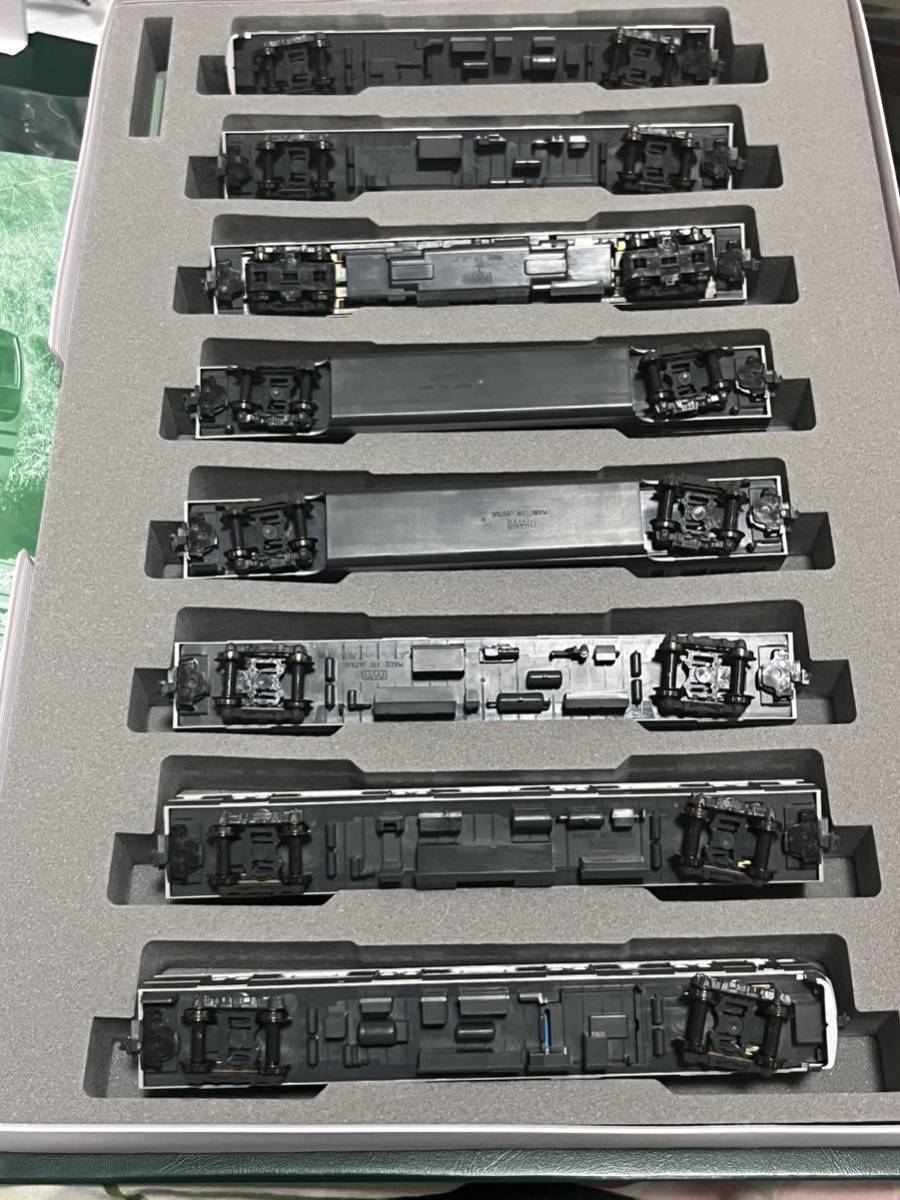 KATO E217系 11両編成 (横須賀線・総武線) 床下新仕様2007年 KATO E217系 11両編成 (横須賀線・総武線) 床下新仕様2007年