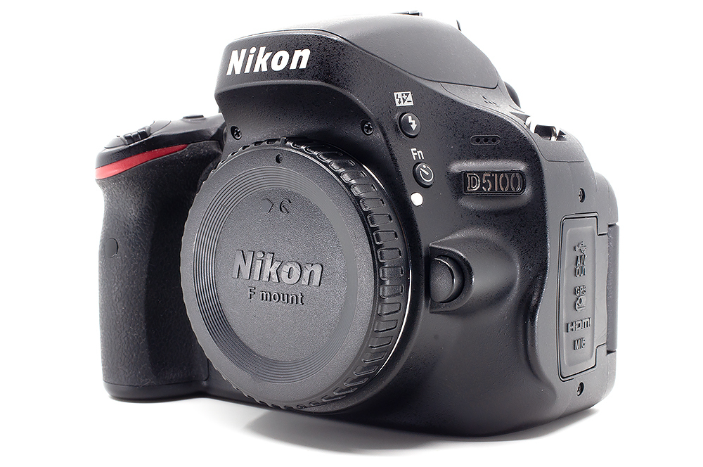 ■ Nikon ニコン ■ D5100ボディ ● S数 約4.180 ● 防湿庫保管品 【極めて美品 送料込】_画像1