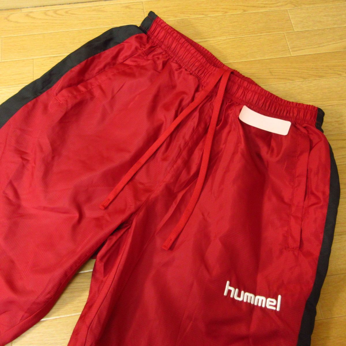 ◎使用少なめ！L 上下セット！hummel ヒュンメル◆セットアップ 厚手 裏起毛 ウィンドブレーカー 秋冬！◆メンズ 赤◆B3262_画像7