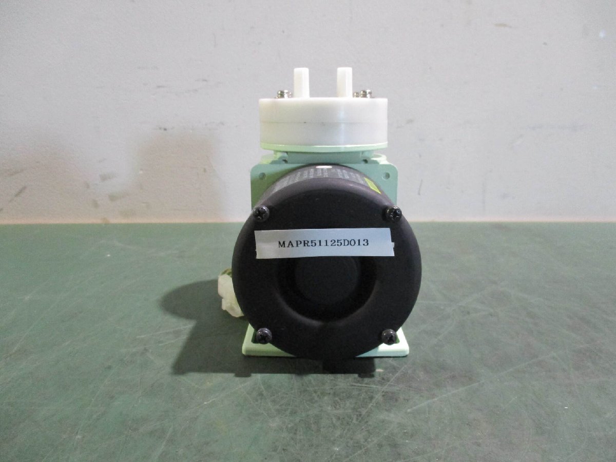 中古 IWAKI APN-085V-1-31 100V Air Pump (MAPR51125D013)_画像1