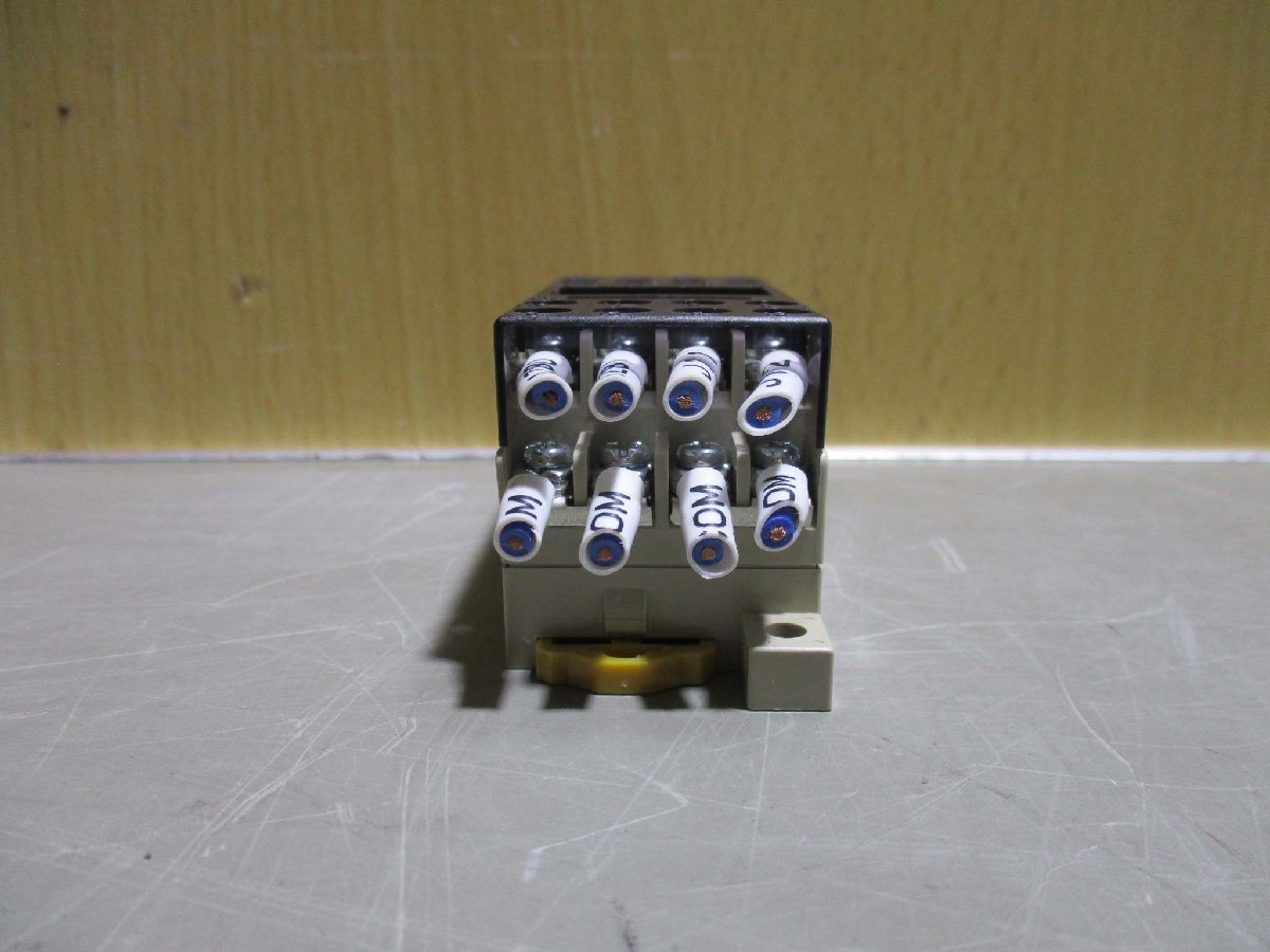 中古 OMRON TERMINAL RELAY G6D-F4B ターミナルリレー 16個 (R50911BEF049)_画像6