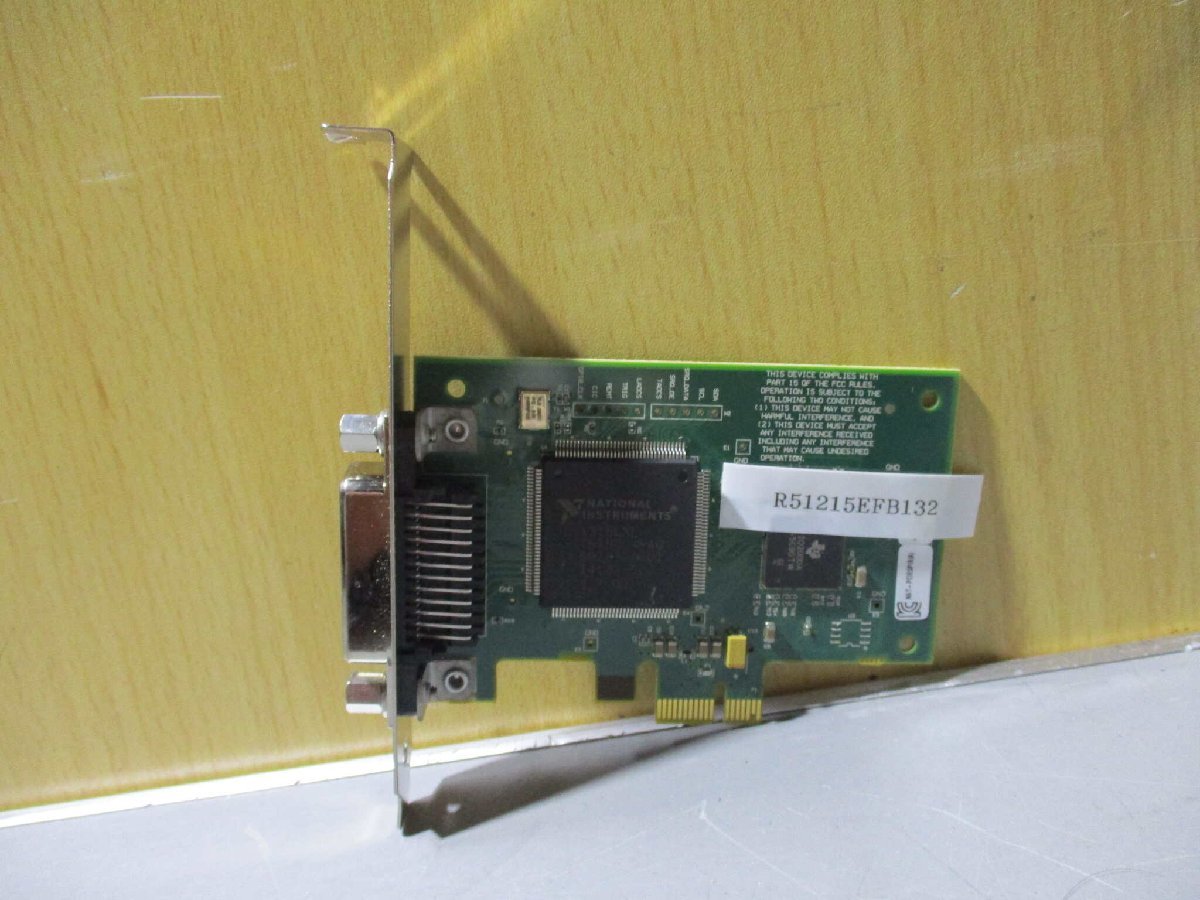 中古 NATIONAL INSTRUMENTS PCIE-GPIB NAT-PCIEGPIB(A) (R51215EFB132)_画像1