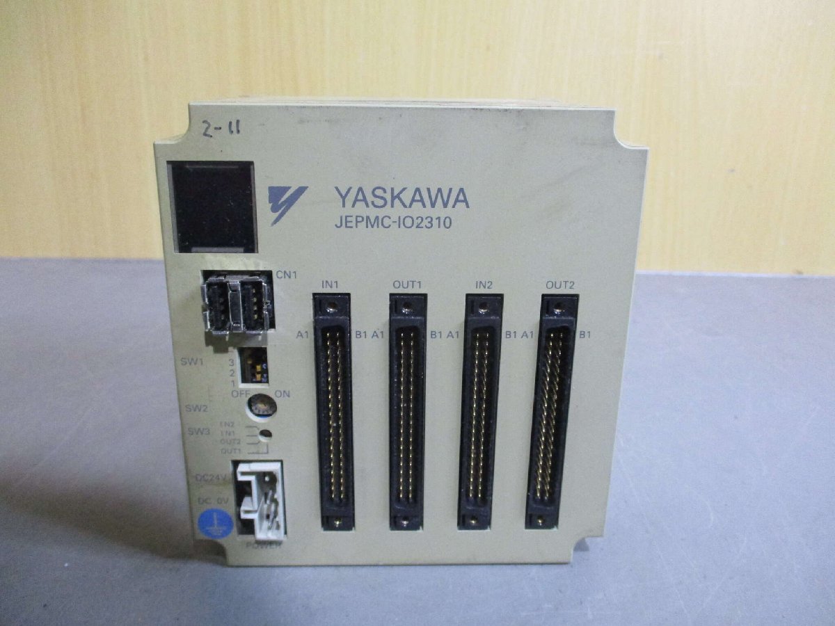 中古Yaskawa MP2300 JEPMC-IO2310-E Digital I/O Module A01 24VDC(LBGR60110B073)_画像3