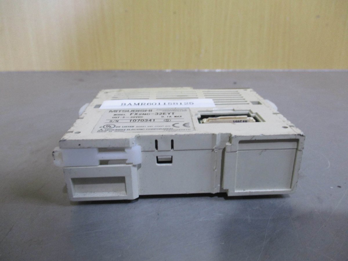 中古MITSUBISHI電機 シーケンサ FX2NC-32EYT 出力増設ブロック(BAMR60115B125)_画像3