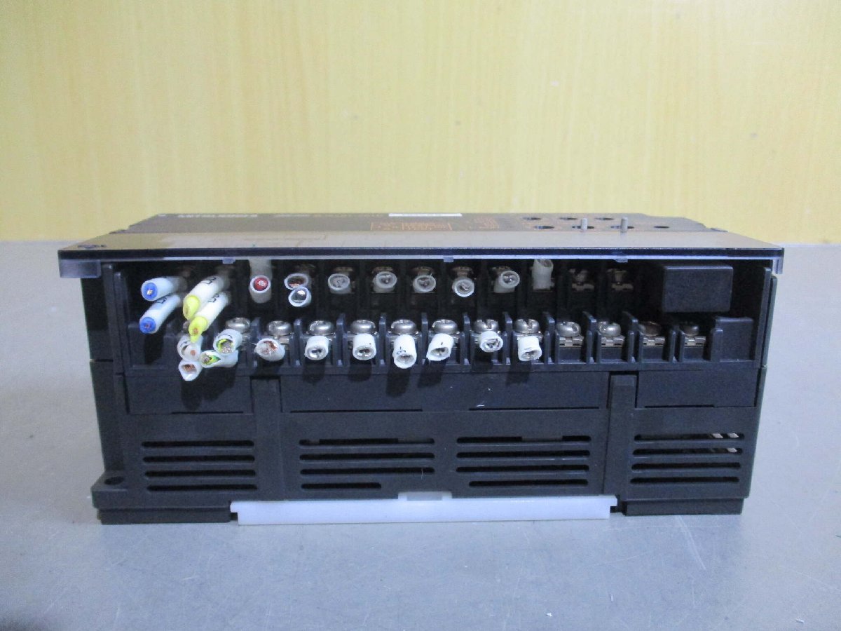 中古 MITSUBISHI THERMOCOUPLE INPUT UNIT AJ65BT-68TD CC-Link 熱電対温度入力装置 (BAUR60119B024)_画像4