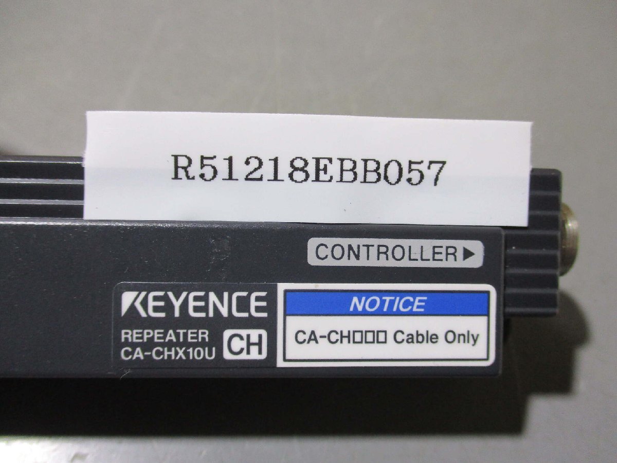 中古 KEYENCE NOTICE REPEATER CA-CHX10U XGシリーズ用カメラケーブル延長アダプタ(R51218EBB057)_画像2