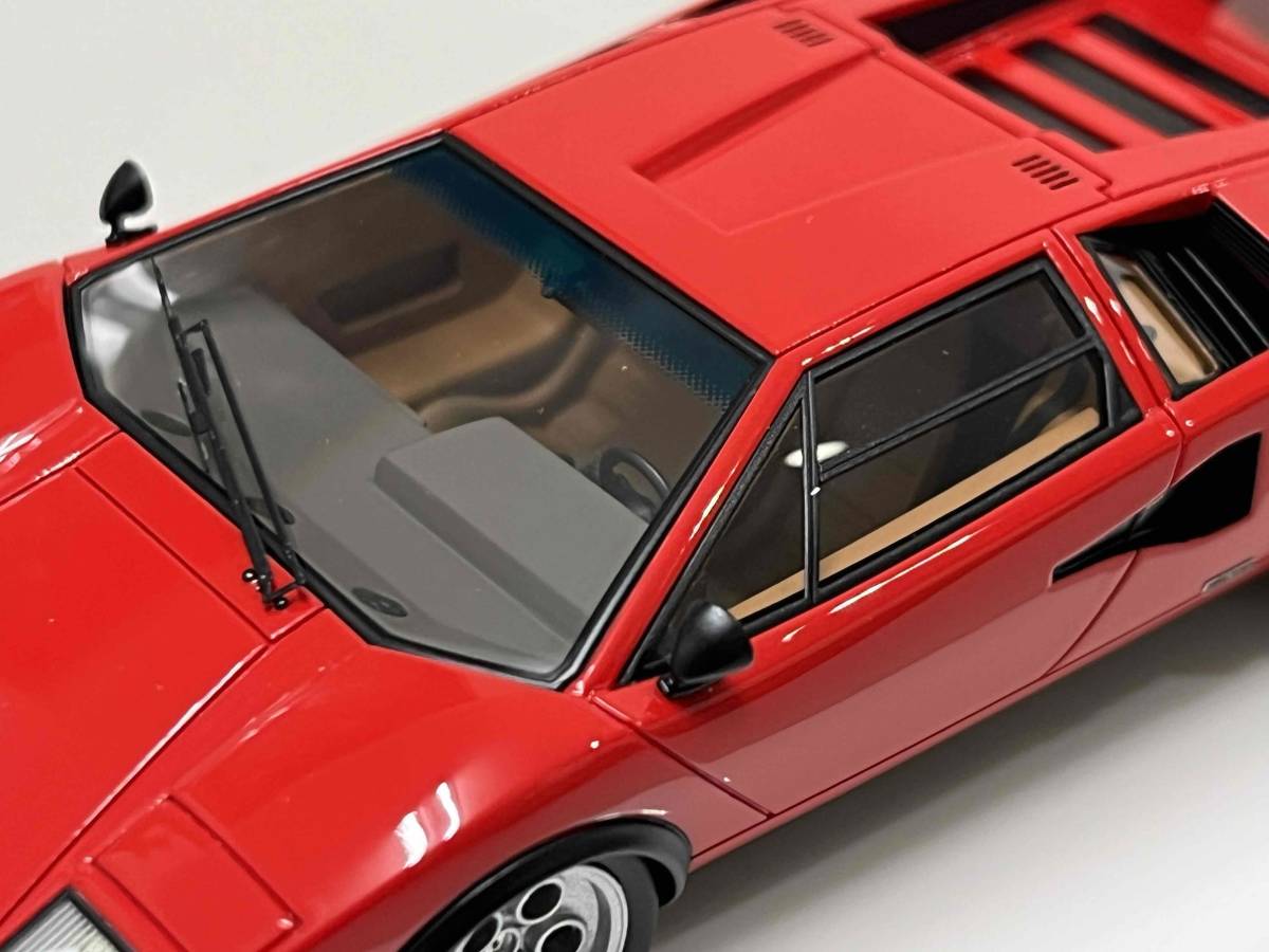 メイクアップ-SCISSOR DOORS Exclusive- EIDOLON 1/43 Lamborghini Countach LP400/500S Ch.1120148 Walter Wolf　Garage Auto Roman 1977_画像9