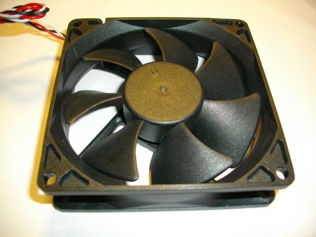 ADDA 9cm(92mm) cooling fan AD0912dS-A76GL 2PIN unused goods 